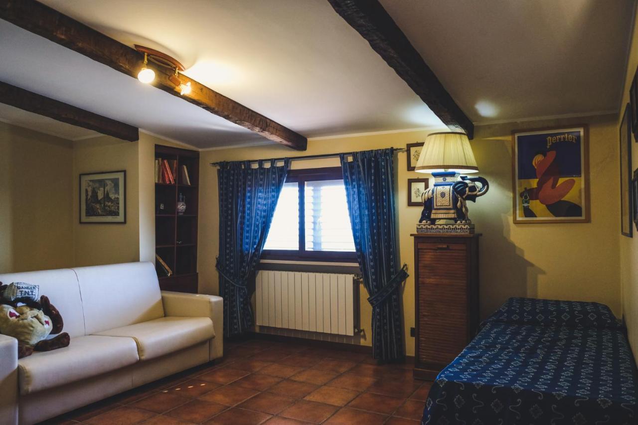 Villa Due Torri Cozzana Buitenkant foto